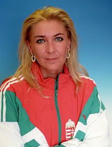 Zsuzsa Jánosi