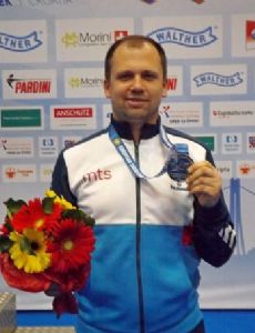 Damir Mikec