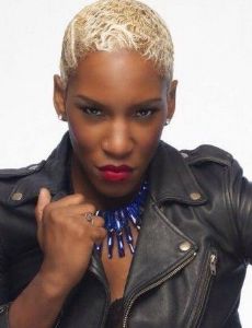 Liv Warfield