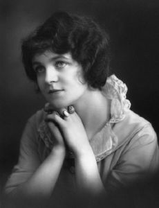 Muriel Martin-Harvey