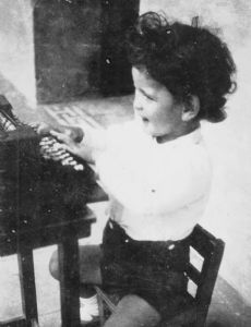 Efraín Recinos