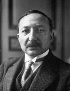Yvon Delbos