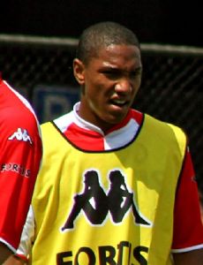 Jonathan de Guzmán
