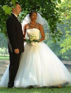 Judit Onyutha and László Dobos (I)