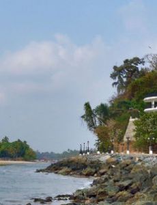 Mahe lighthouse