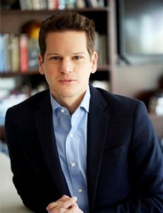 Graham Moore (writer)