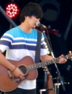 Motohiro Hata