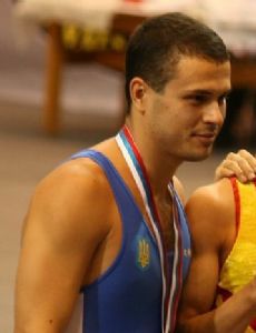Yuri Nikitin (gymnast)