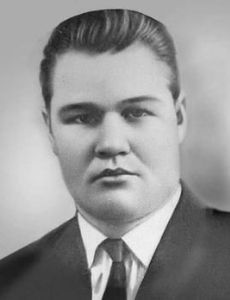 Lev Mukhin