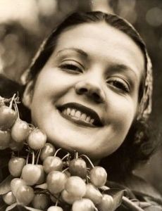 Zoe Dell Nutter