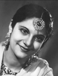 Pramila (Esther Victoria Abraham)