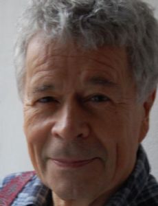 Robert Eagle (writer and director)