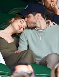 Phoebe Dynevor and Pete Davidson