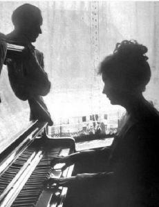 Howard Hickman and Bessie Barriscale
