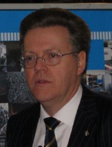 Keith Burnett