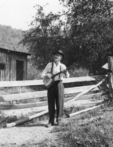 Clarence Ashley