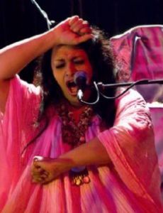 Patricia Pereyra (singer)