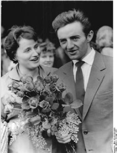 Bernhard Eckstein
