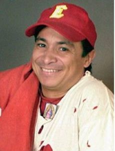 Evelio Con V