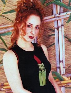 Holly Blake-Arnstein