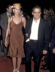 Natasha Henstridge and Damian Chapa