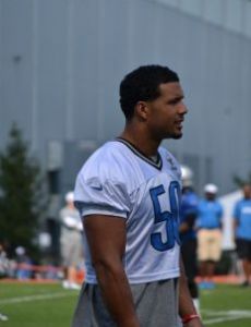 Travis Lewis