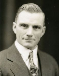 Earle Cook