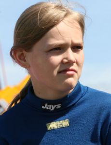 Sarah Moore (racing driver)