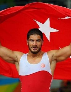 Taha Akgül