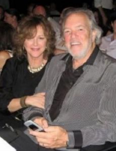 Michael MacRae and Bonnie Bedelia