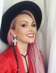 Kandee Johnson