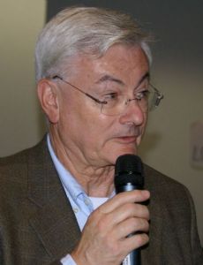 Étienne Pinte