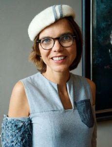 Carla Dik-Faber