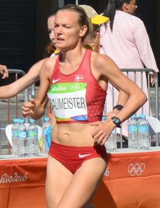 Anna Holm Baumeister