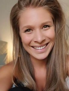Roxana Strasser