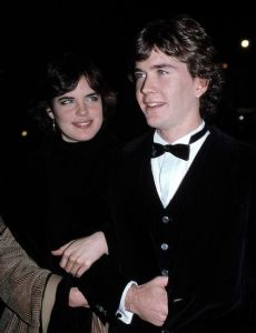 Elizabeth McGovern and Timothy Hutton