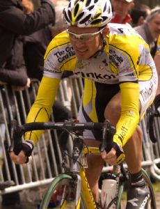 Alexander Serov (cyclist)