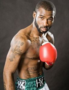 Larry Ekundayo