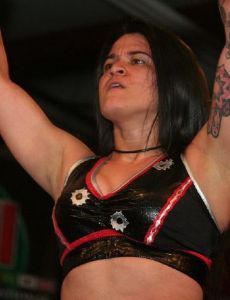 Diamante (female wrestler)