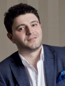 Razmik Amyan