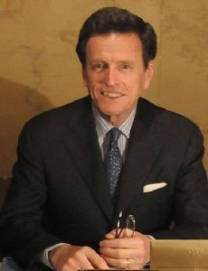 Carlos Larraín