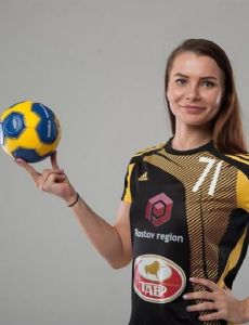 Alexandra Stepanova (handballer)