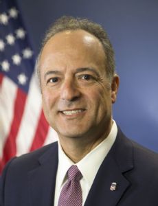 Nicola T. Hanna