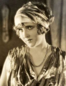Estelle Bradley