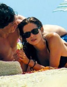 Carlos Bardem and Dafne Fernandez