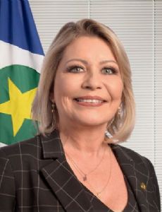 Selma Arruda