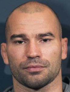 Artem Lobov