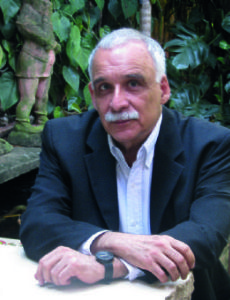 Ticio Escobar