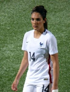 Louisa Necib