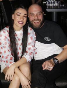 Ivi Adamou and Methysos